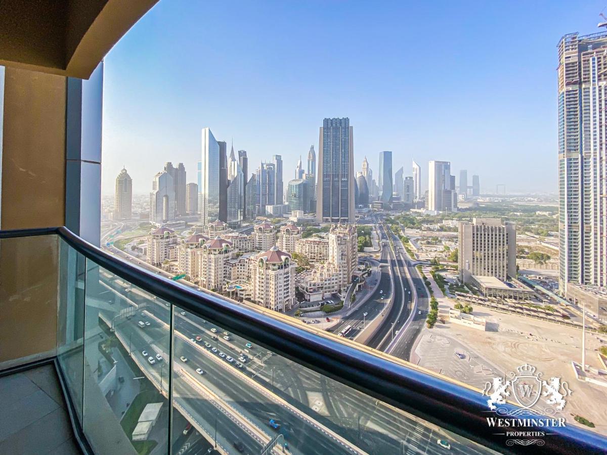 Large One-Bedroom Apartment