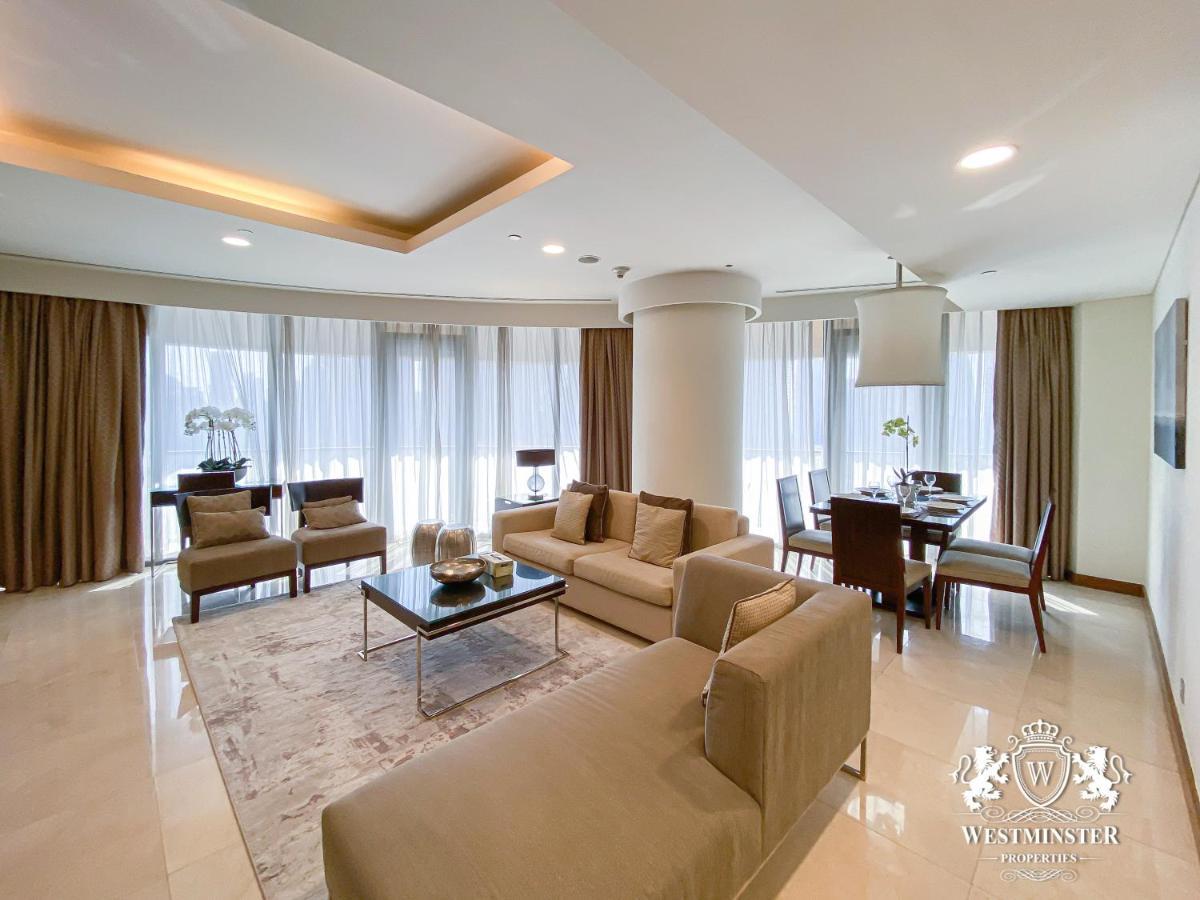 Three-Bedroom Full Fountain Burj Khalifa View