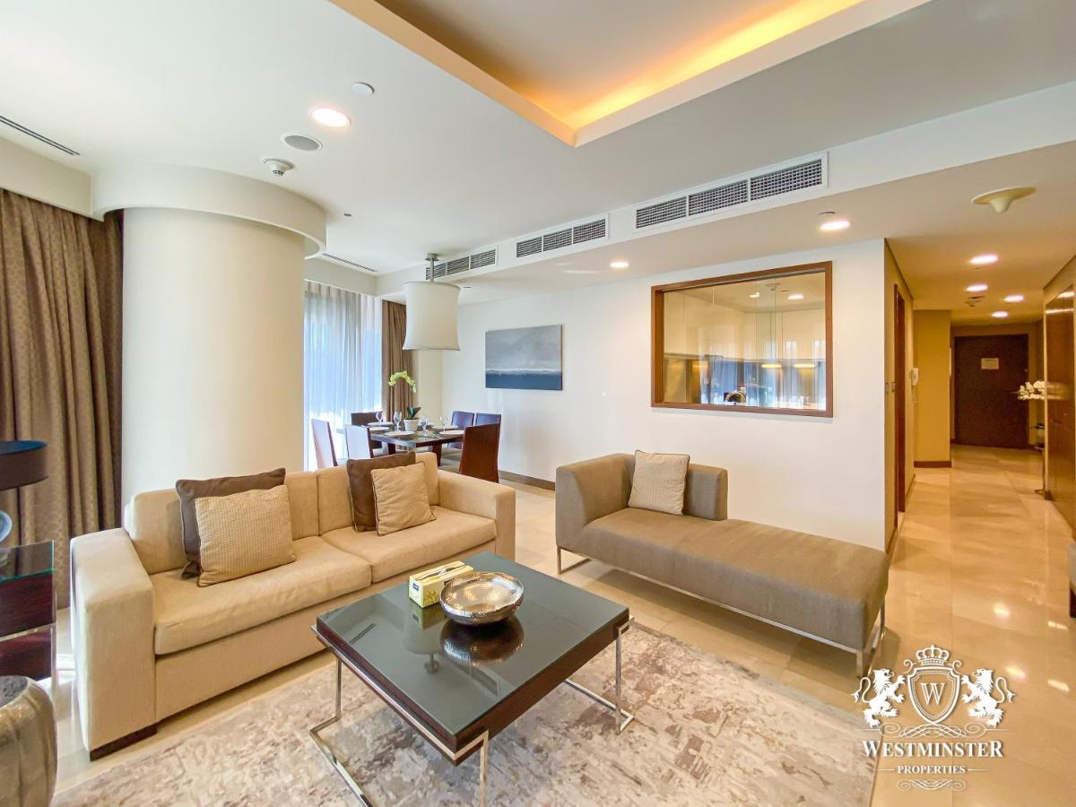 Three-Bedroom Full Fountain Burj Khalifa View