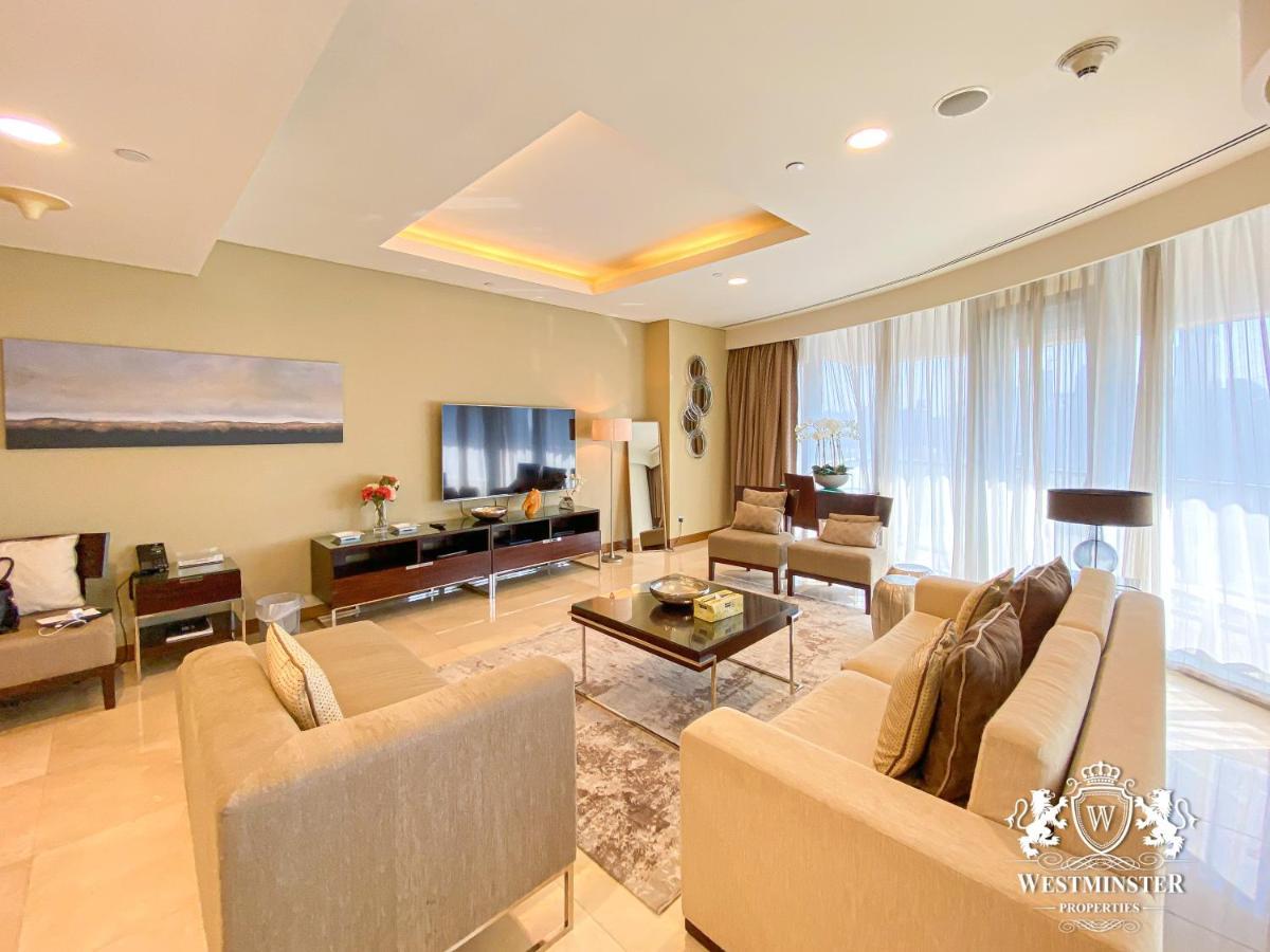 Three-Bedroom Full Fountain Burj Khalifa View